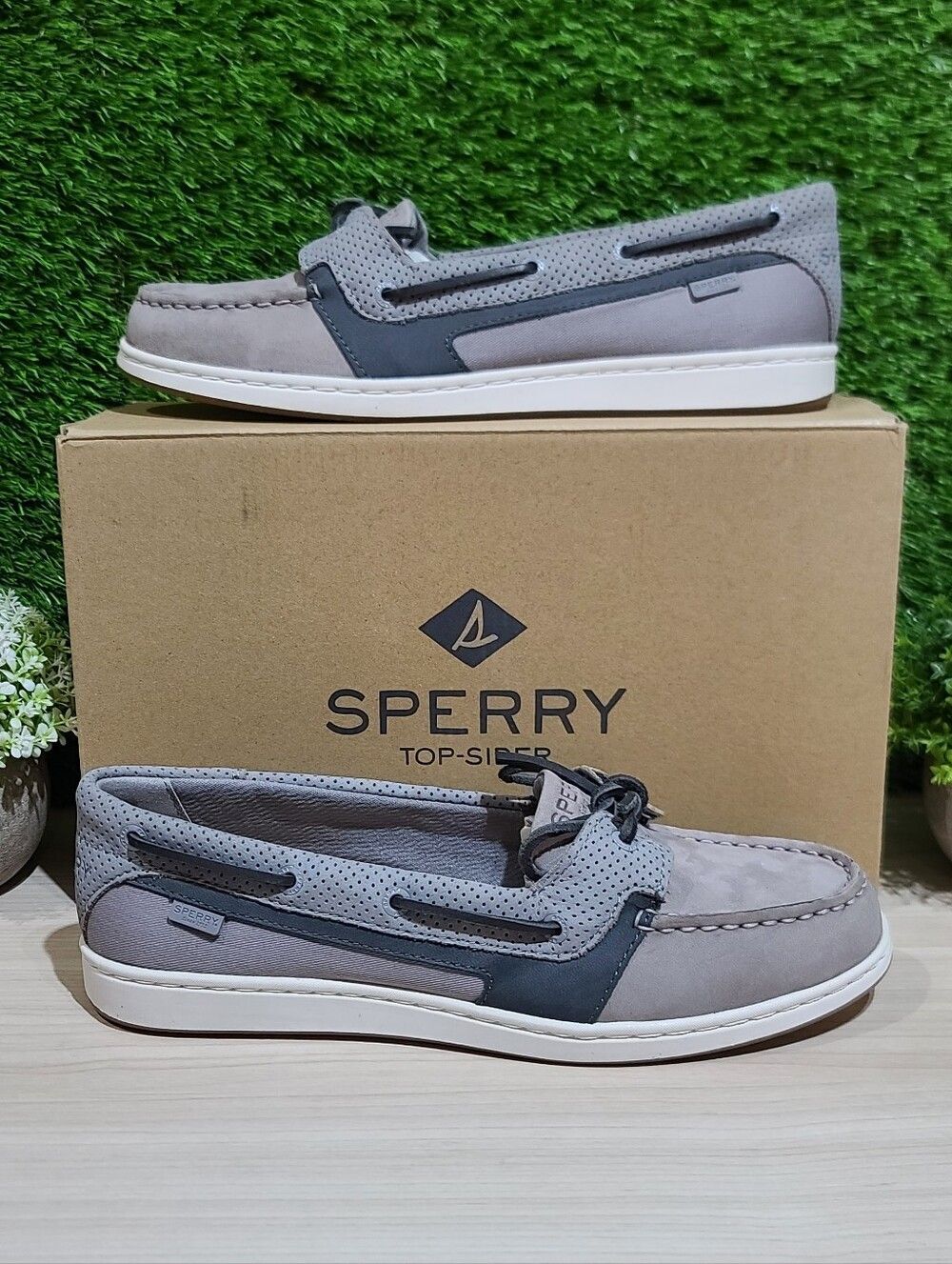 Sperry Women's Starfish Pin Perf Boat Shoes / Grey US 9 NEW